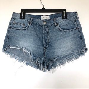 We The Free Shorts - We The Free Cutoff Denim Shorts We The Free Shorts - We The Free Cutoff Denim Shorts